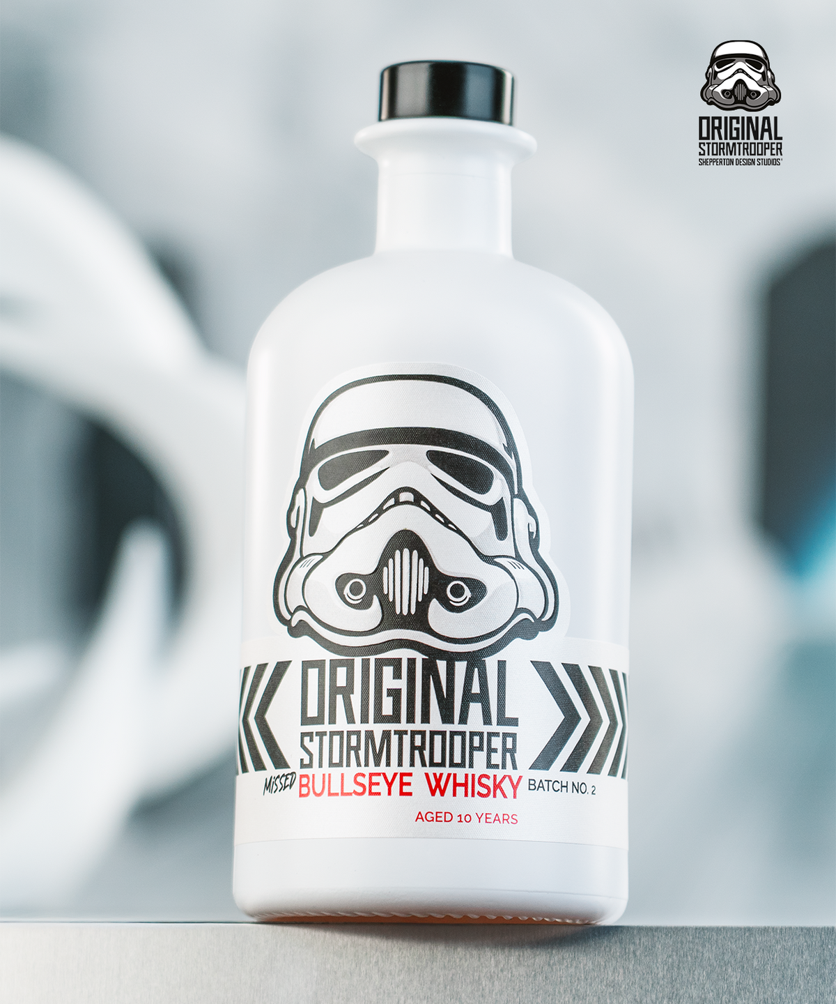 Original Stormtrooper Missed Bullseye Whisky mit Helm-Glas