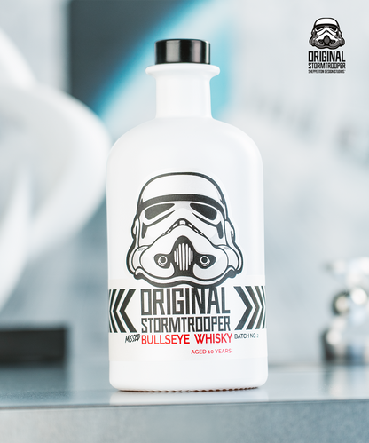 Original Stormtrooper Missed Bullseye Whisky mit Helm-Glas