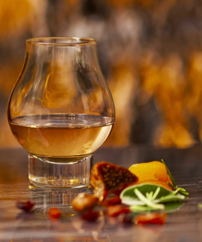 Muja Rosapetra Blended Irish Whiskey inkl. Glas